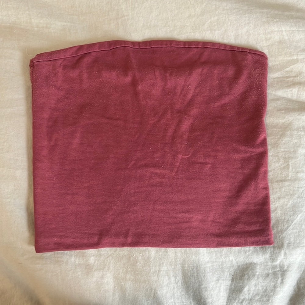 BRANDY MELVILLE TUBE TOP CROPPED